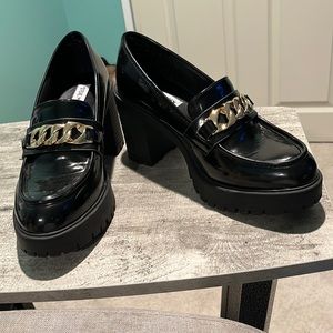 Steve Madden platform shoe